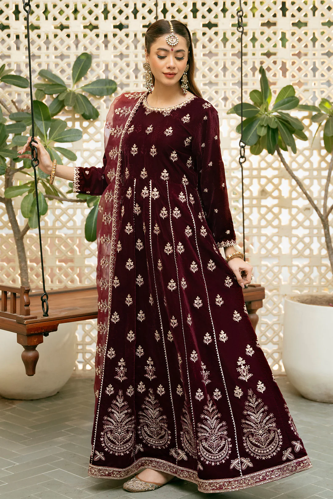 2 Piece - Embroidered Premium Velvet Suit V1007 - Image 3