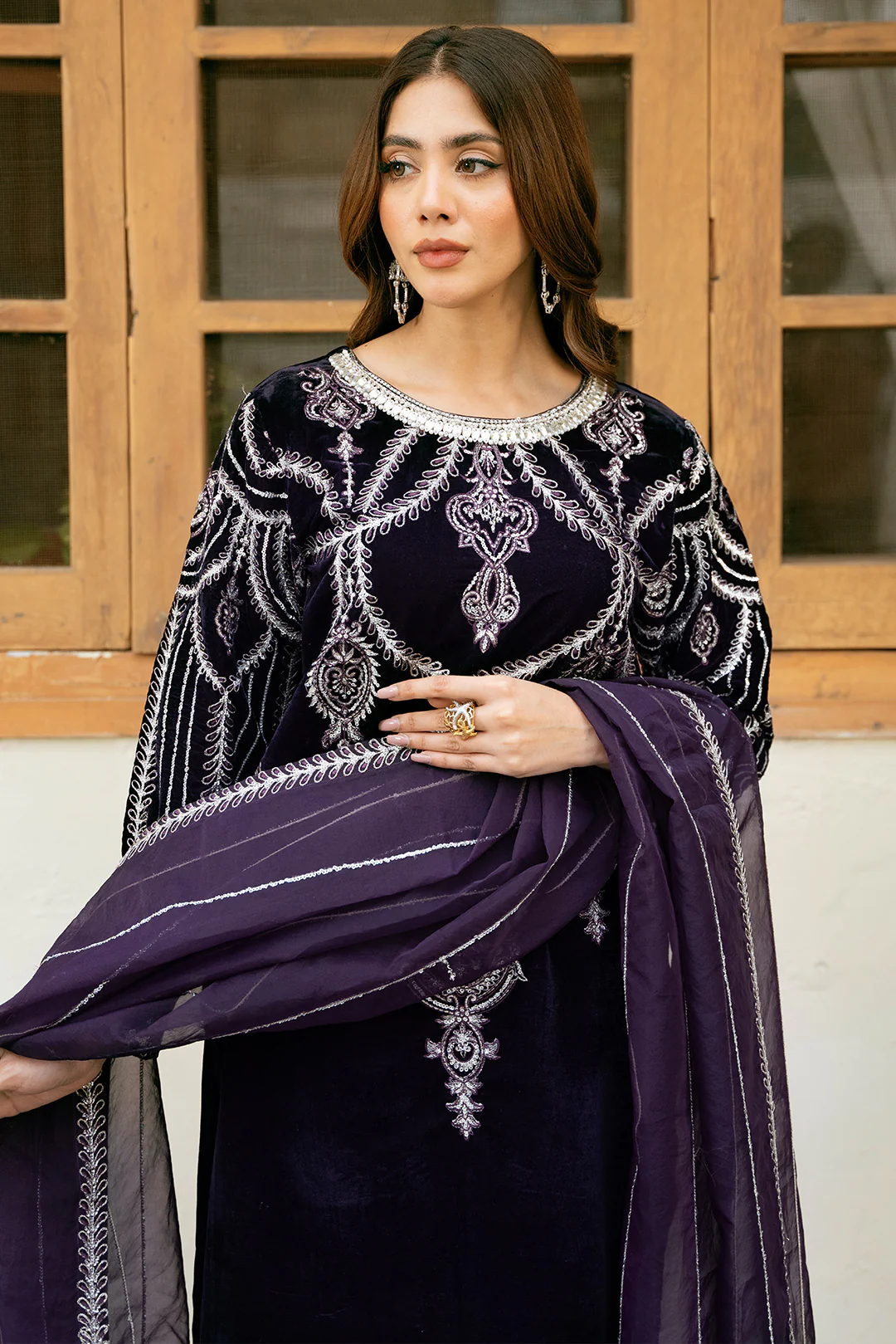 3 Piece - Embroidered Premium Velvet Suit V1011 - Image 4